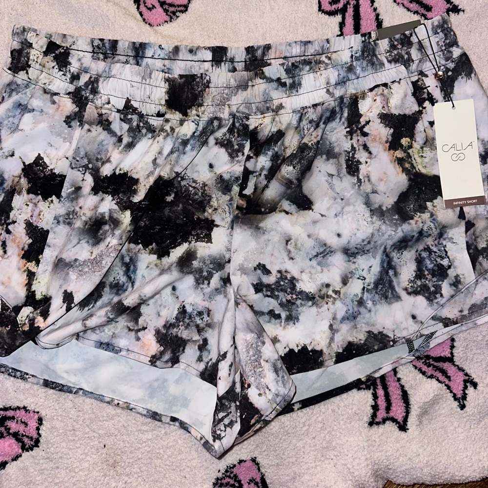 CALIA Run Collection Mid-Rise Infinity Black Gray Peach Marbled Shorts 1 NWT XXL